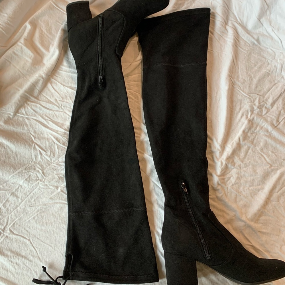 Suede Knee High Black Boots